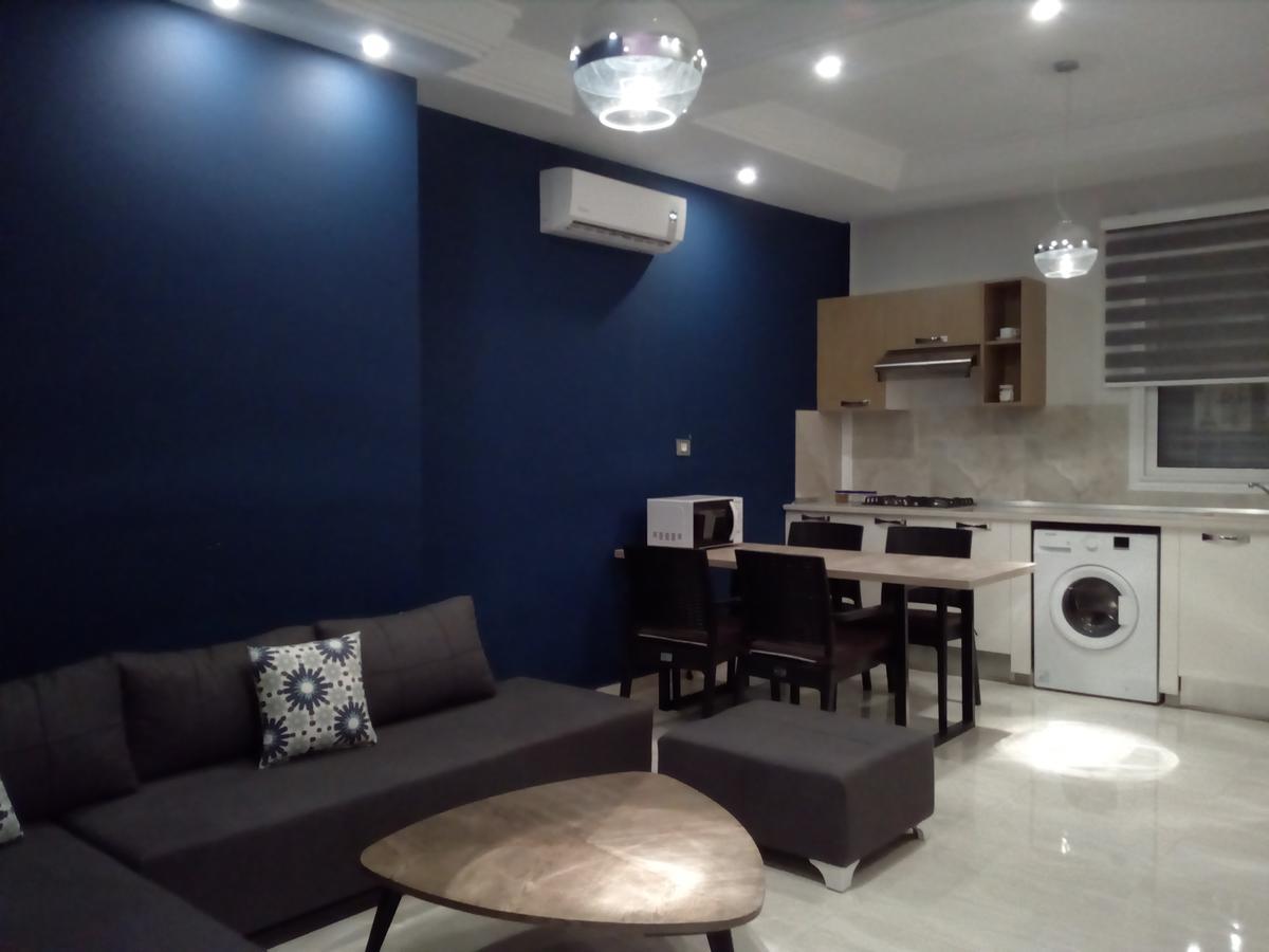 الشقق الفندقية بَنْزَرْت‎في  London House المظهر الخارجي الصورة