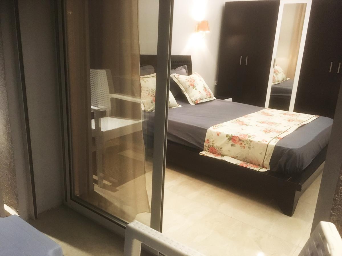 الشقق الفندقية بَنْزَرْت‎في  London House المظهر الخارجي الصورة